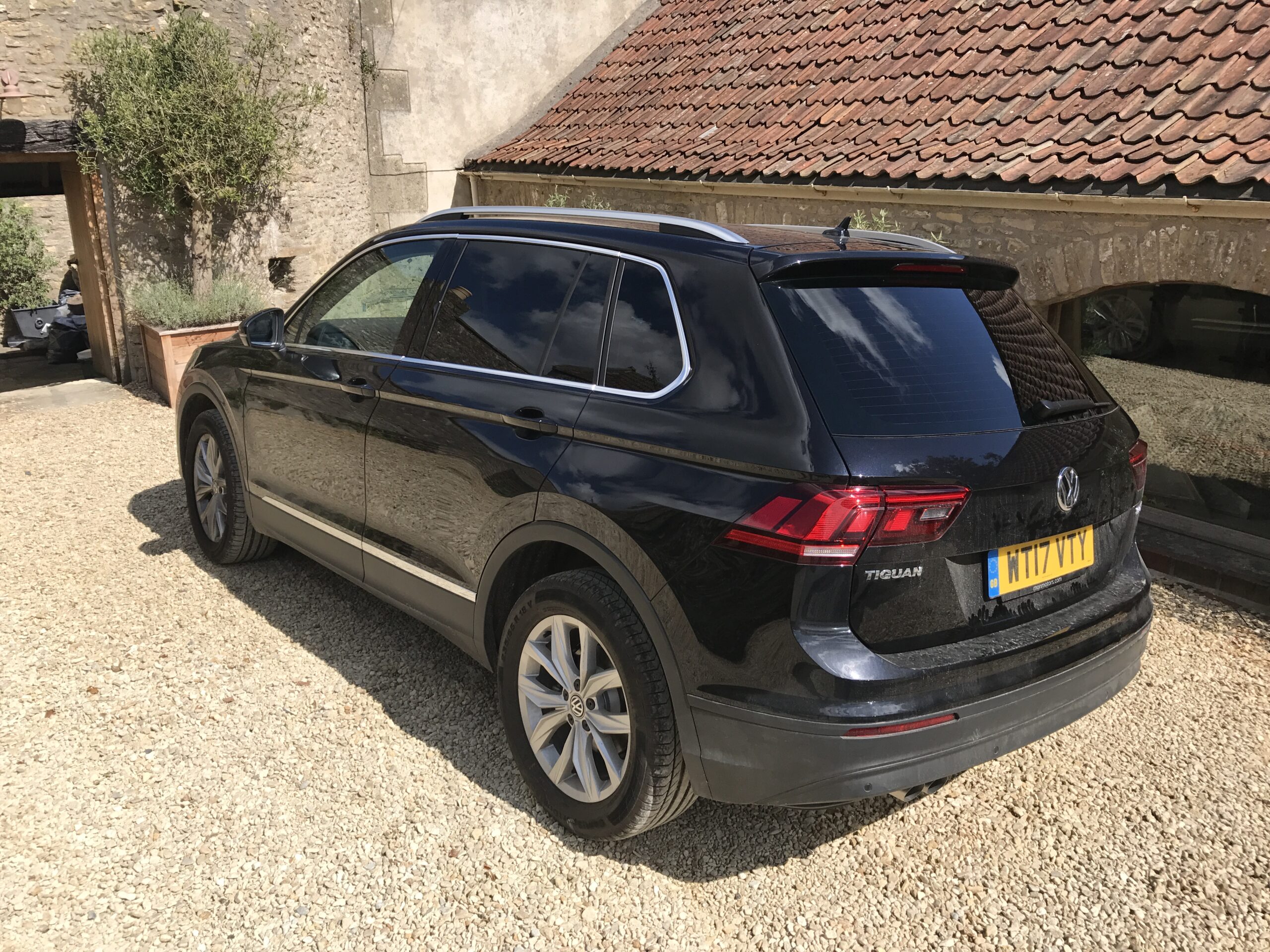 Window tinting Shaftesbury - ceramic film